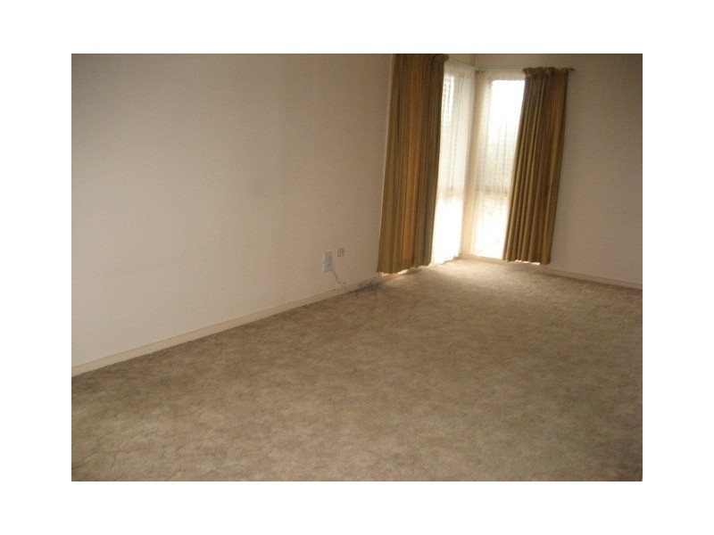 9 Mc Clelland Drive, Skye VIC 3977