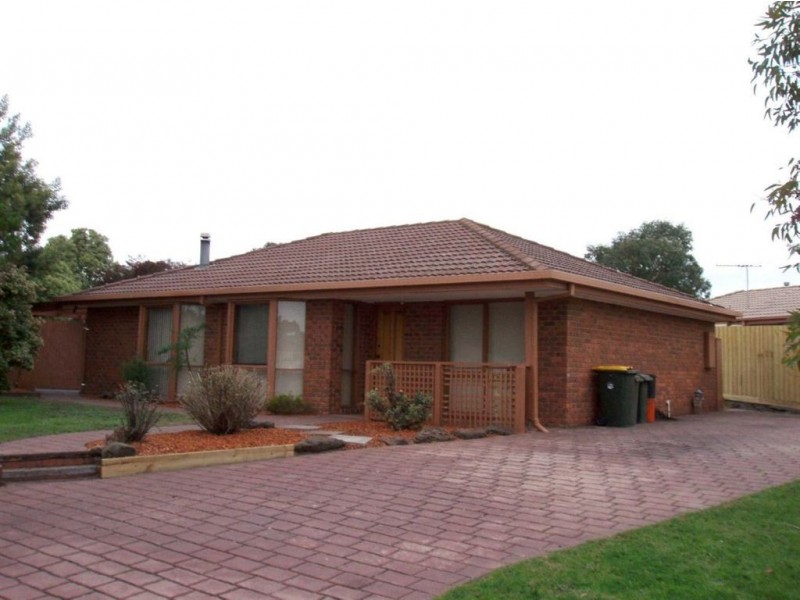 6 Orsett Court, Carrum Downs VIC 3201