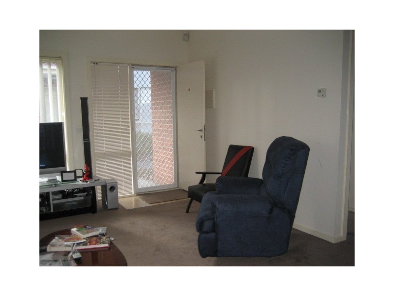 10/10 Hall Road, Carrum Downs VIC 3201