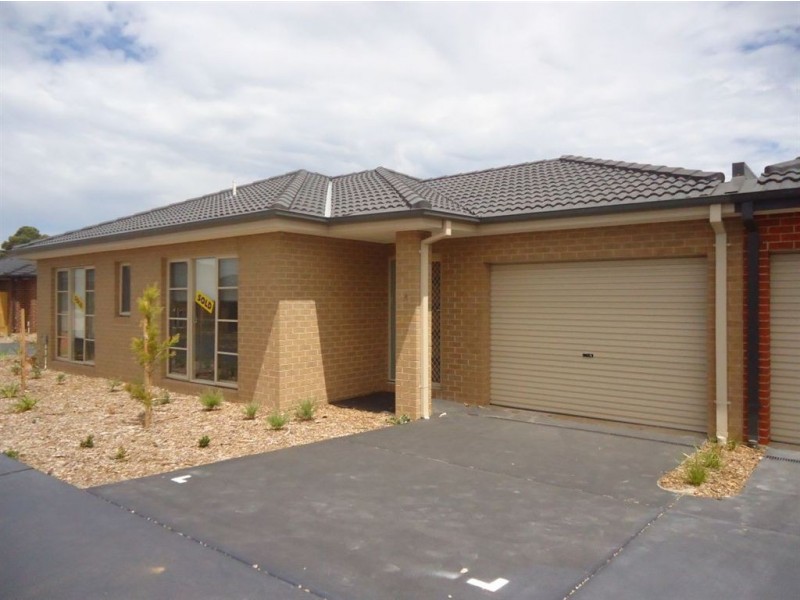 8/20 Robins Drive, Carrum Downs VIC 3201