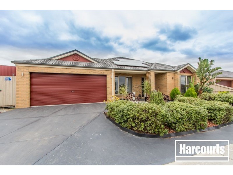 150 Rosebank Drive, Cranbourne North VIC 3977