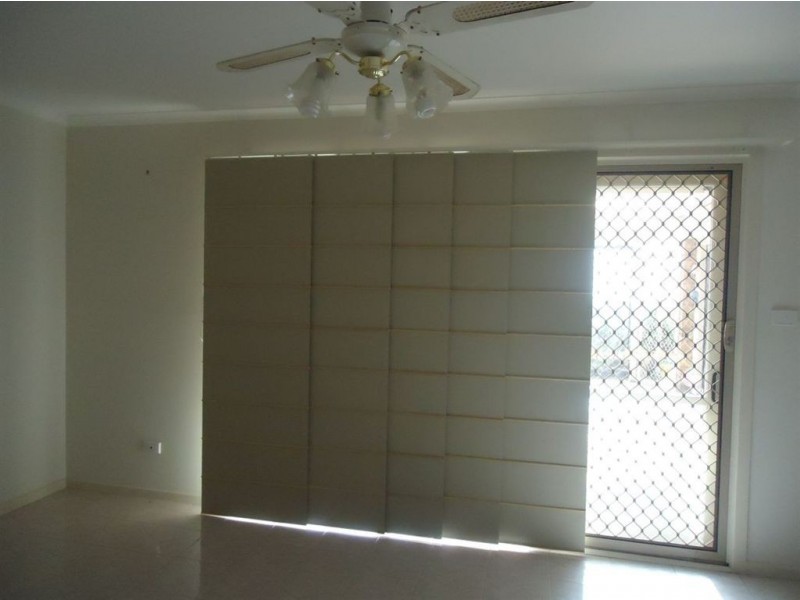 82 Courtenany Avenue, Cranbourne VIC 3977