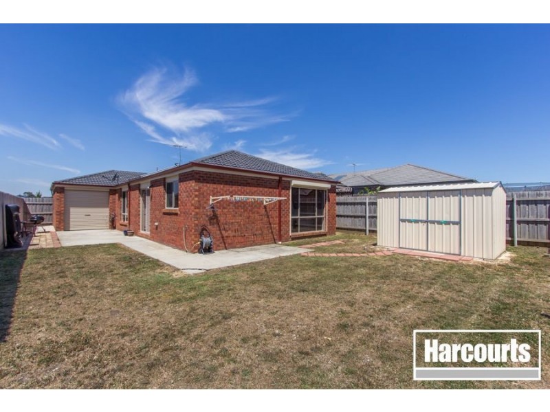 2 Aztec Place, Cranbourne VIC 3977
