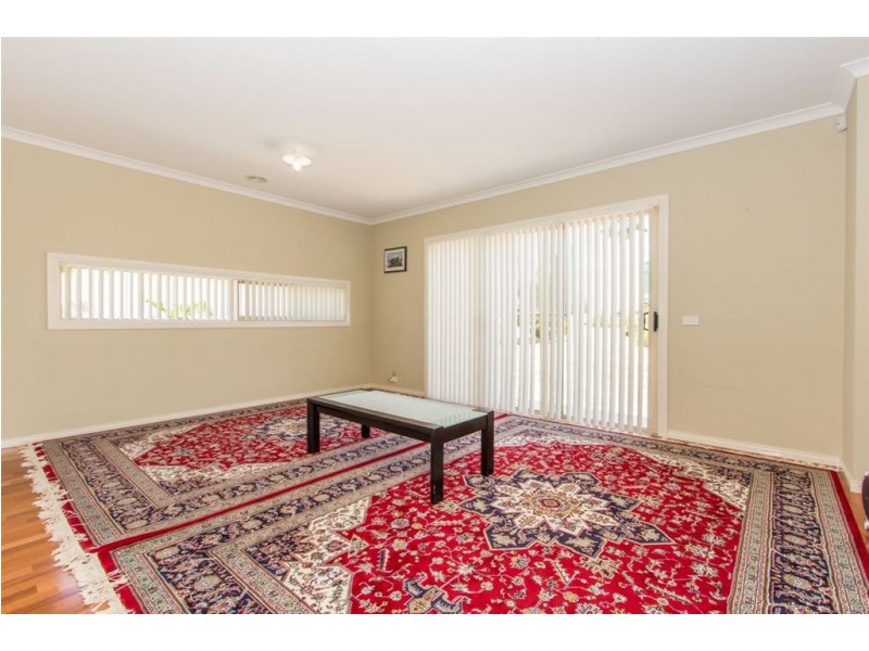 122 Rosebank drive, Cranbourne North VIC 3977