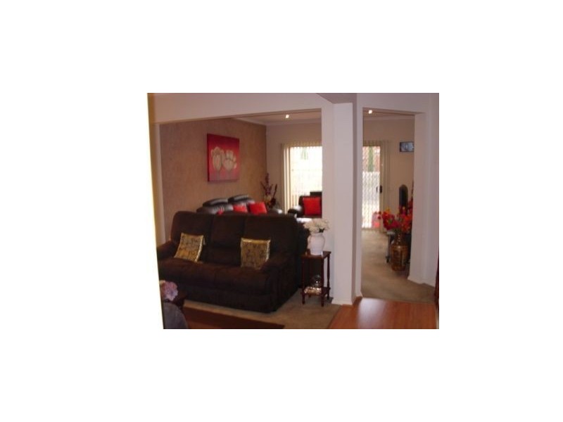 115 Golden Grove, Narre Warren South VIC 3805