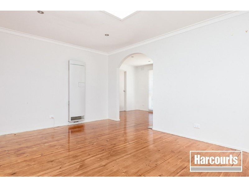 25 Upton Crescent, Narre Warren VIC 3805