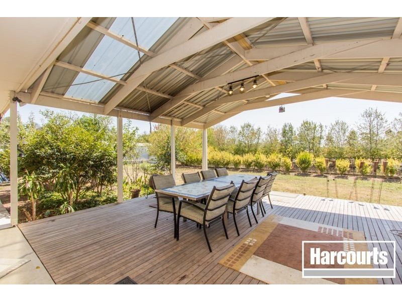 1195 North Road, Devon Meadows VIC 3977