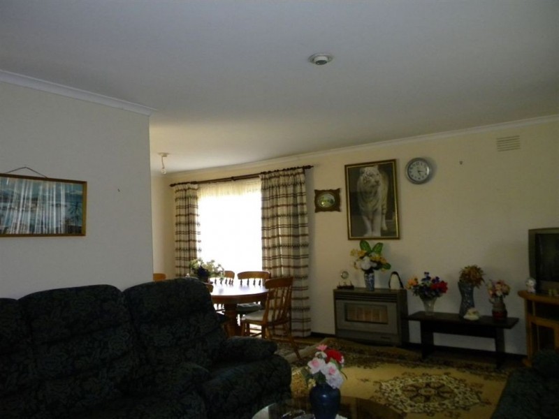 158 Monahans Road, Cranbourne VIC 3977