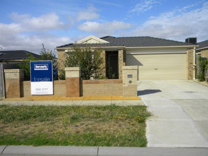 45 Kingdom Drive, Cranbourne VIC 3977