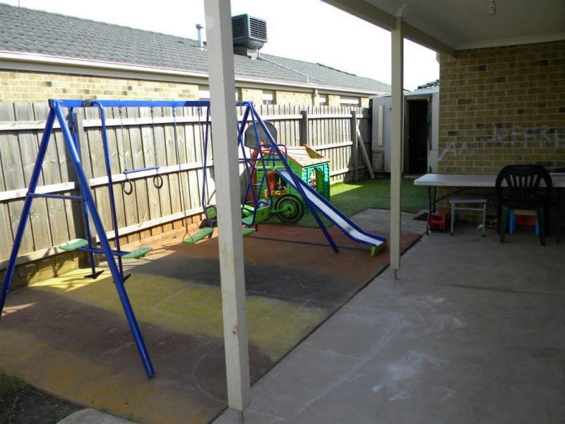45 Kingdom Drive, Cranbourne VIC 3977