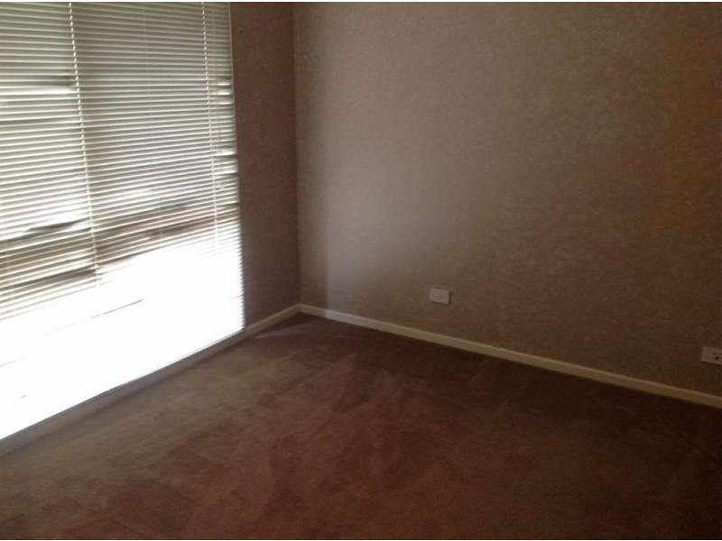 12 Waverley Park Drive, Cranbourne North VIC 3977