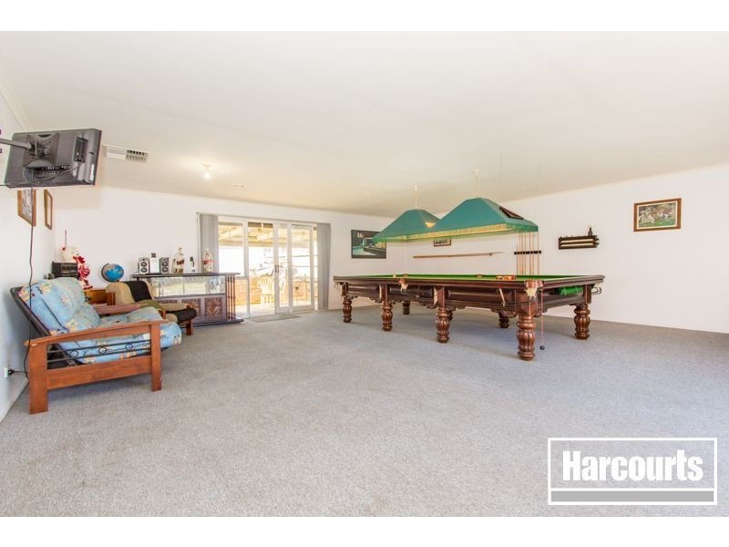 4 Primrose court, Cranbourne North VIC 3977