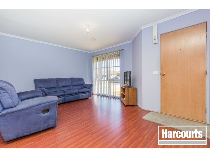 4 Primrose court, Cranbourne North VIC 3977