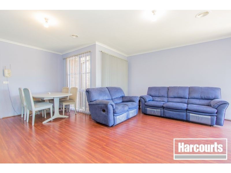 4 Primrose court, Cranbourne North VIC 3977