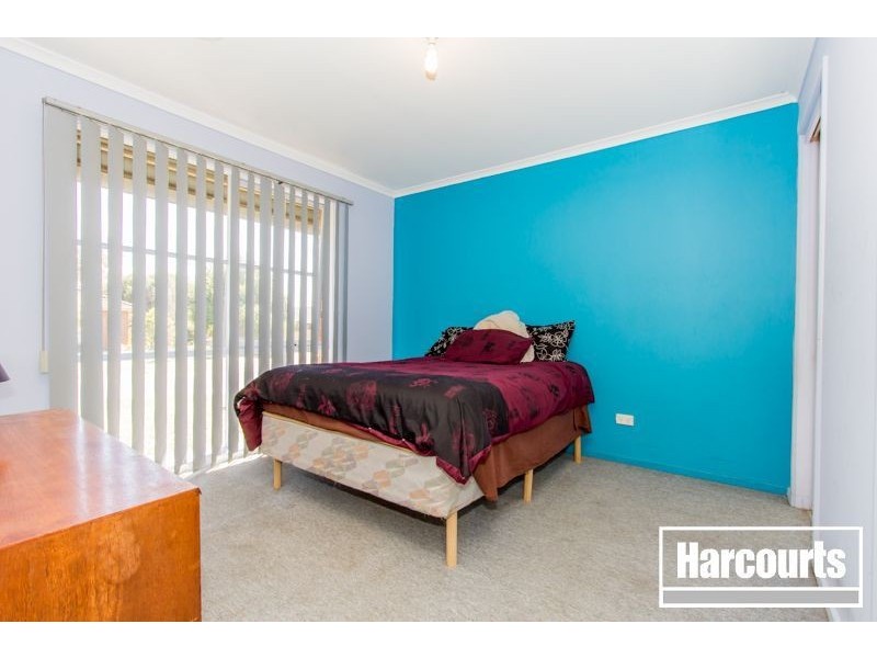 4 Primrose court, Cranbourne North VIC 3977