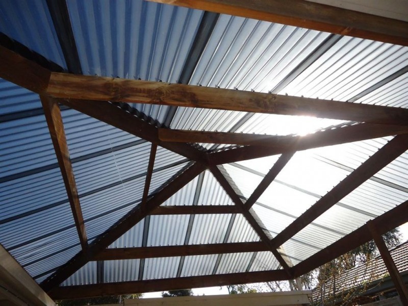 18 Ainsleigh Court, Cranbourne VIC 3977