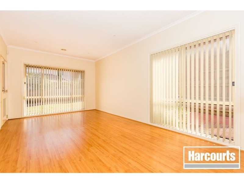 115 Golden Grove, Narre Warren South VIC 3805