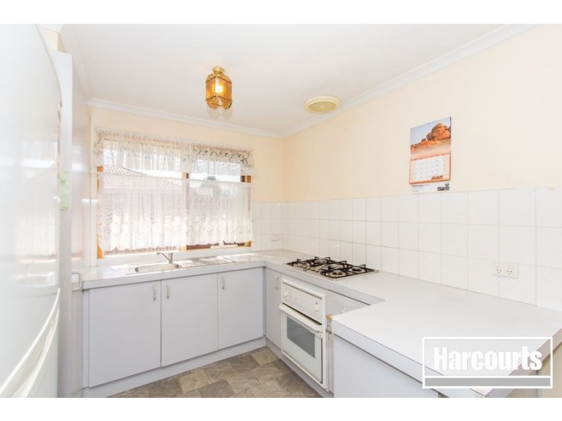 20 Terrence Drive, Cranbourne North VIC 3977