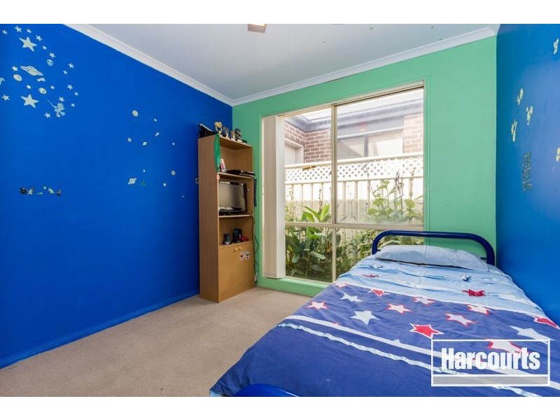 9 Weathertop Way, Cranbourne East VIC 3977