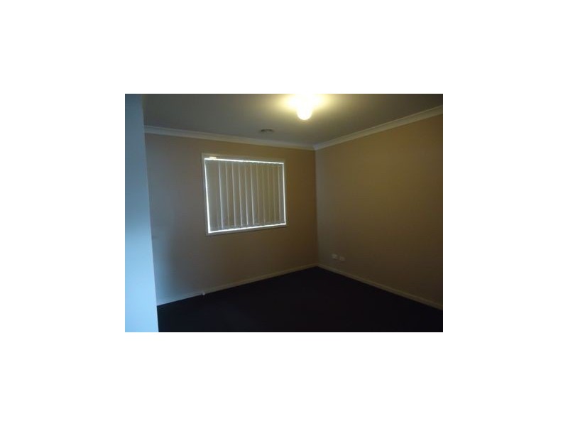 15 Pipetrack Circuit, Cranbourne East VIC 3977