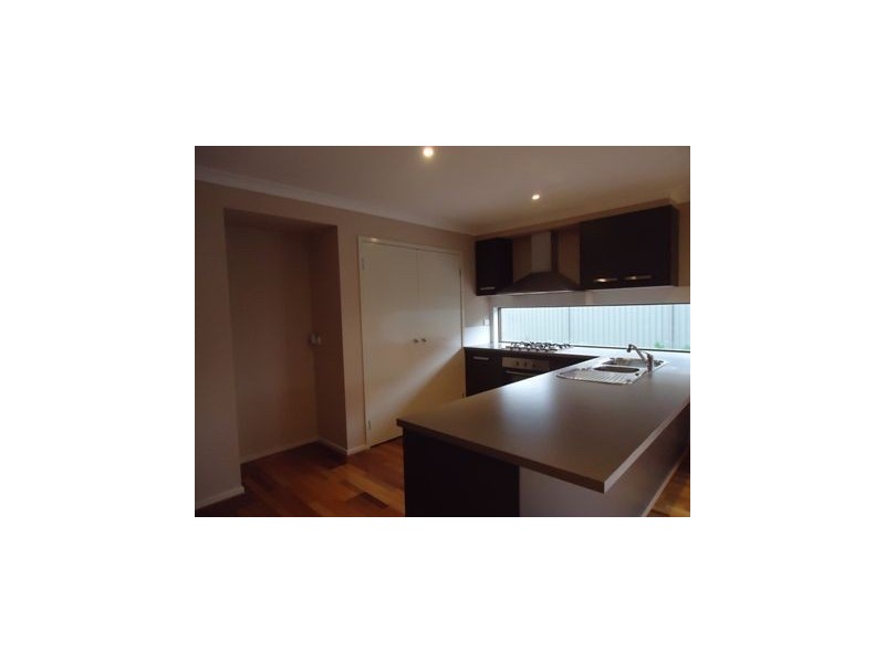 15 Pipetrack Circuit, Cranbourne East VIC 3977