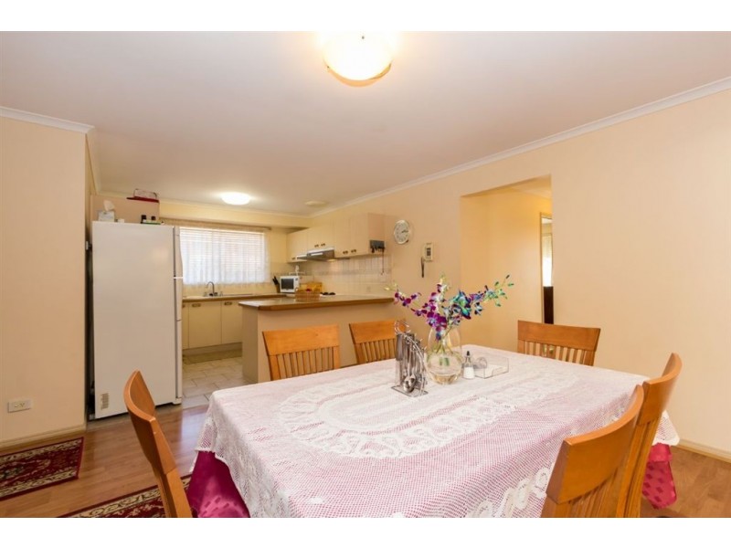 10 Celebration Court, Cranbourne VIC 3977