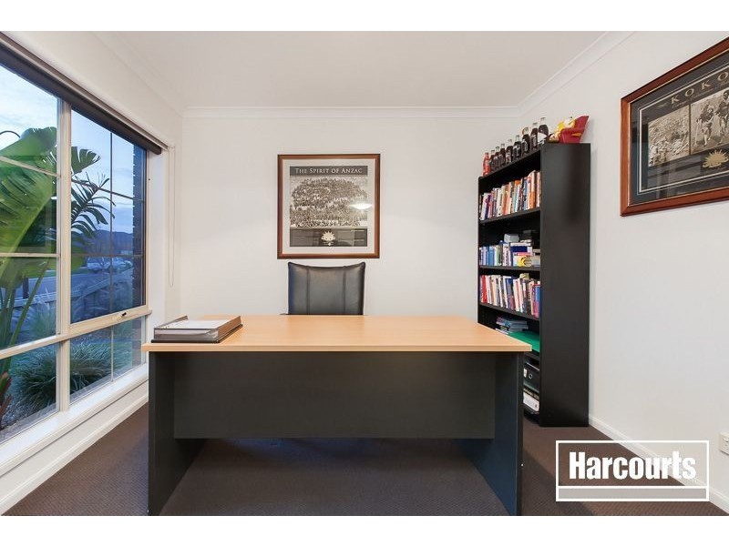 78 Skyline Way, Berwick VIC 3806