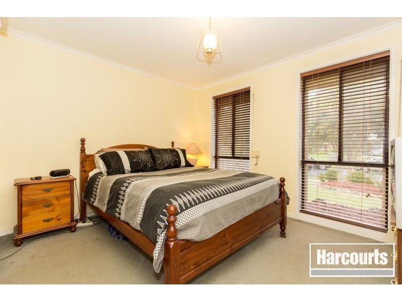 3 Gillespie Court, Cranbourne North VIC 3977
