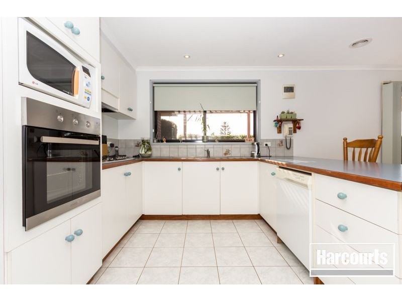 30 James Street, Lang Lang VIC 3984