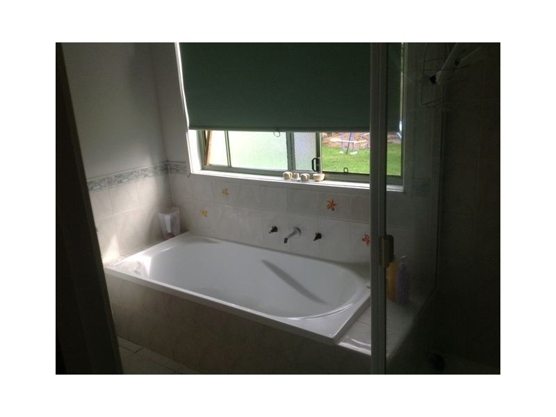 9 Masterton Place, Cranbourne East VIC 3977