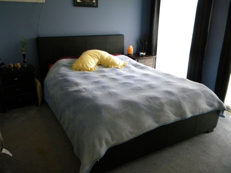 4 Lawrence court, Cranbourne North VIC 3977