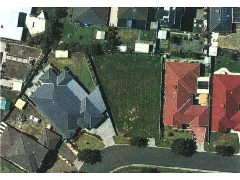 11 Baynton Crescent, Lynbrook VIC 3975