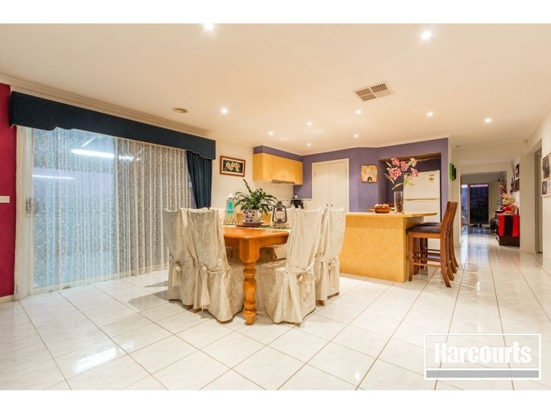 4 Corang Way, Cranbourne West VIC 3977