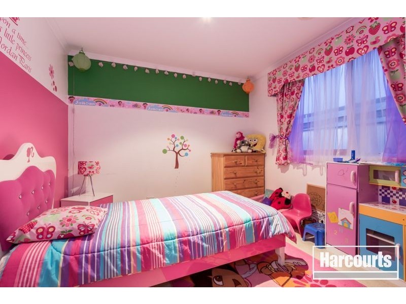 4 Corang Way, Cranbourne West VIC 3977