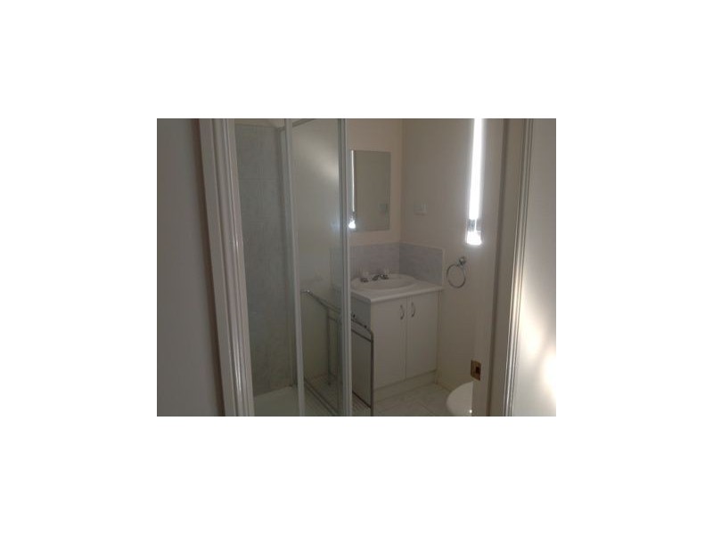 23 Fernisky Drive, Cranbourne East VIC 3977