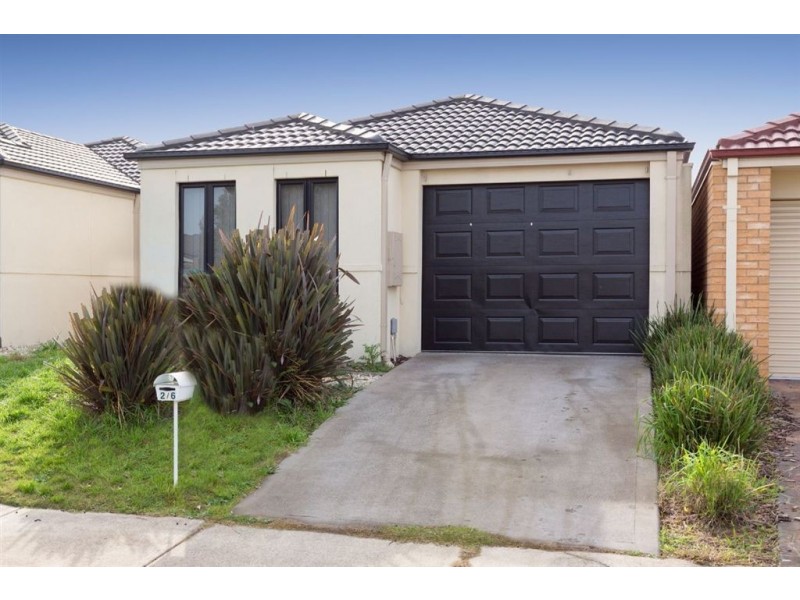 2/6 Saltrum Court, Cranbourne East VIC 3977