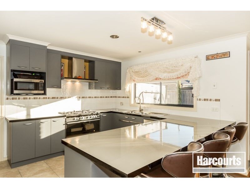 12 Tuscan Court, Lyndhurst VIC 3975