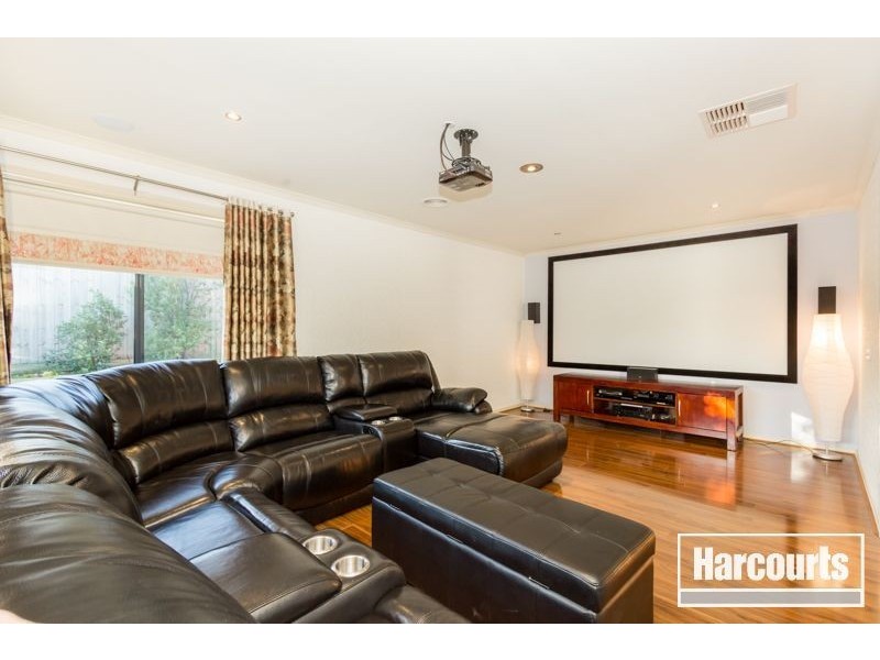 12 Tuscan Court, Lyndhurst VIC 3975