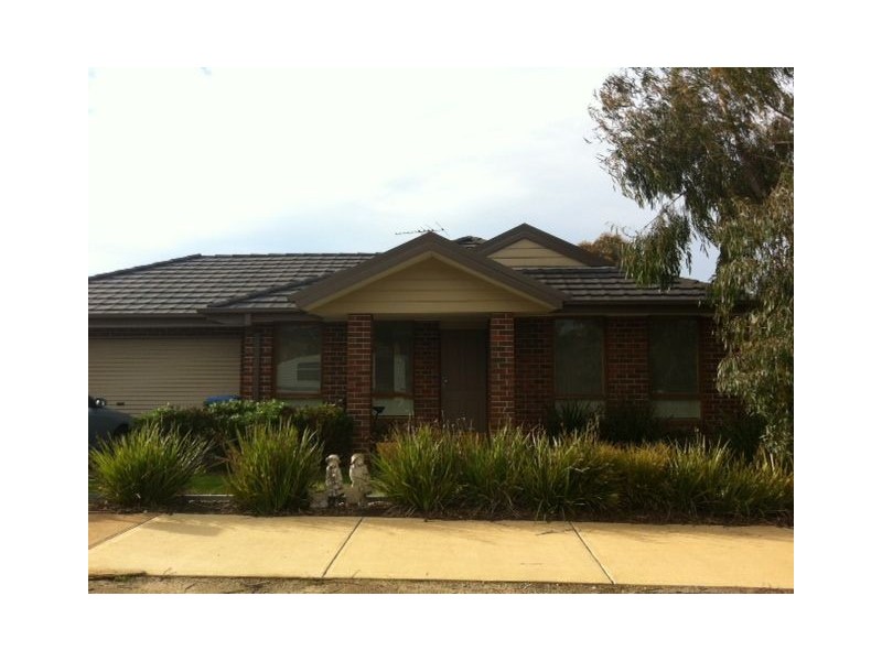 1B Hutson Way, Mount Martha VIC 3934