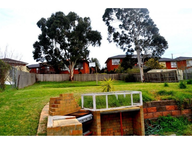 12 Blackwood drive, Hampton Park VIC 3976