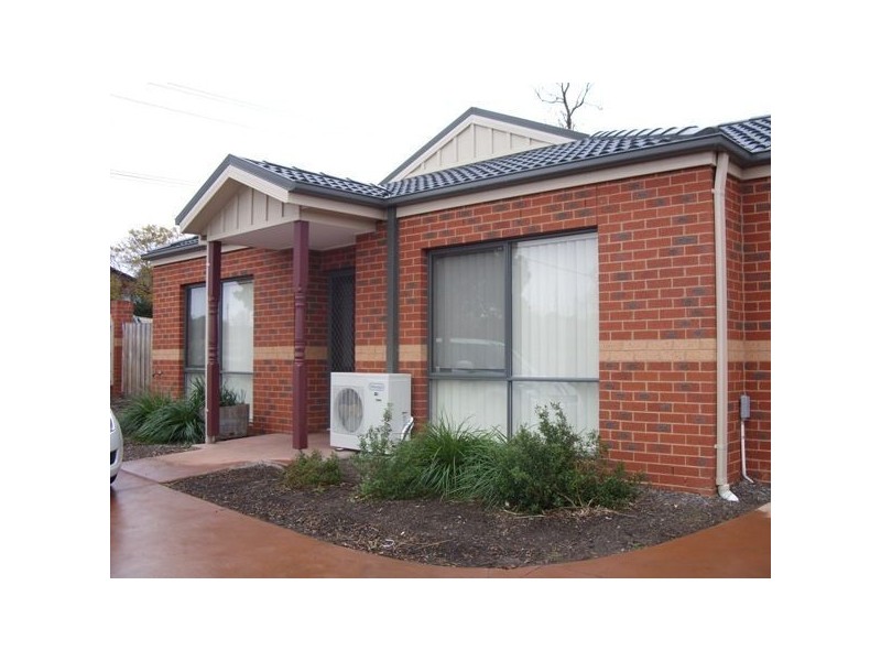 1/72 Eramosa Road, Somerville VIC 3912
