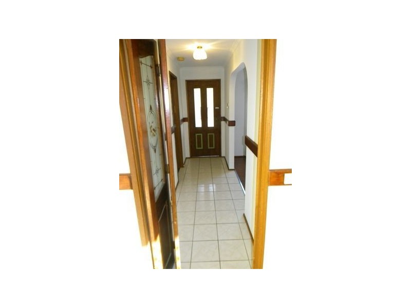 3 Bates Street, Cranbourne VIC 3977