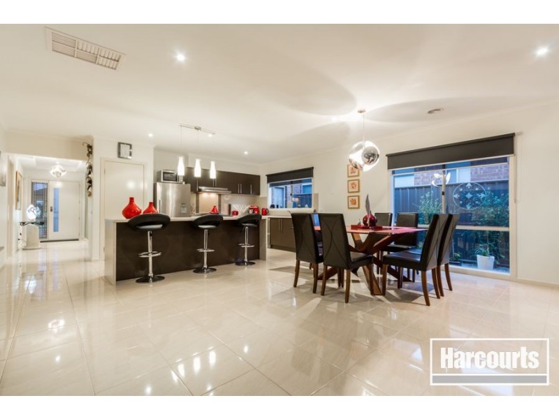 75 Sabel Drive, Cranbourne North VIC 3977