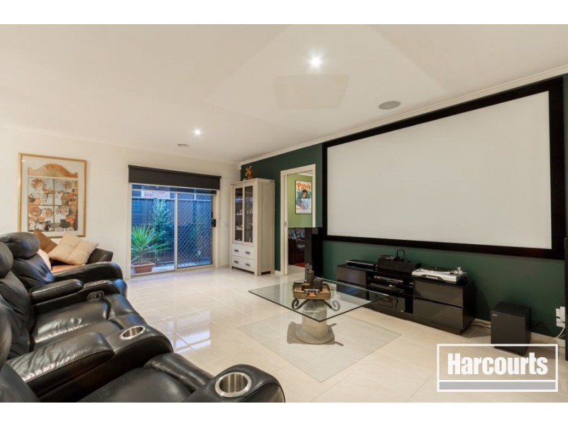 75 Sabel Drive, Cranbourne North VIC 3977