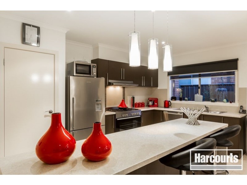 75 Sabel Drive, Cranbourne North VIC 3977