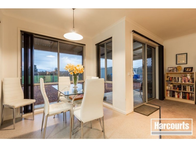 80 Scarborough avenue, Cranbourne VIC 3977