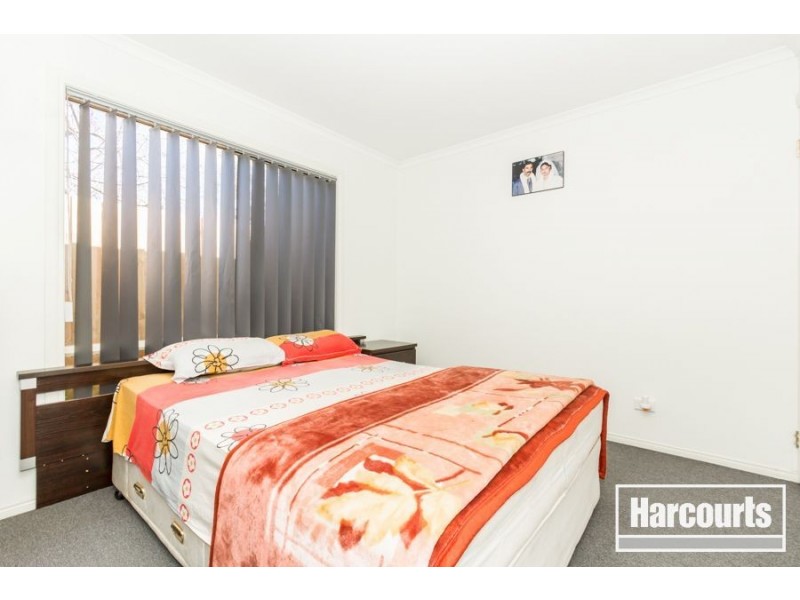 3/3 Lachlan Close, Cranbourne North VIC 3977