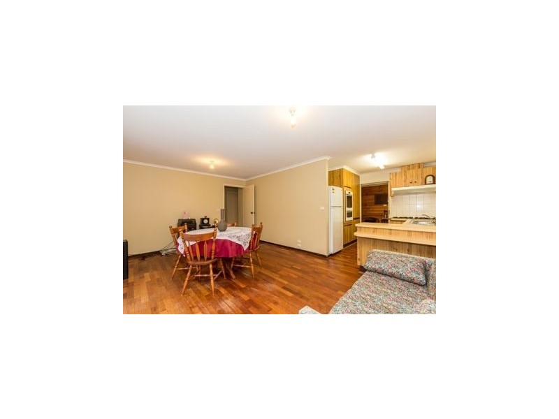 3 Gillespie Court, Cranbourne North VIC 3977