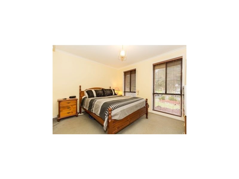3 Gillespie Court, Cranbourne North VIC 3977