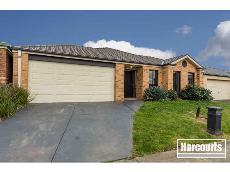 23 Briarcrest Drive, Cranbourne East VIC 3977